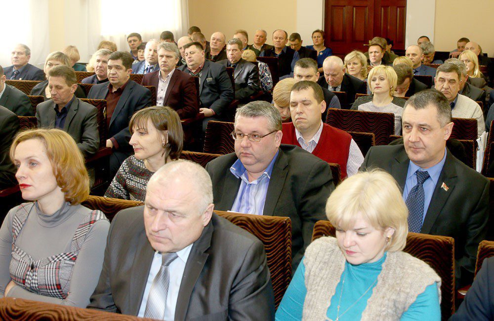 Итоги социально-экономического развития Климовичского района и задачи на ближайшую перспективу обсуждались на заседании райисполкома