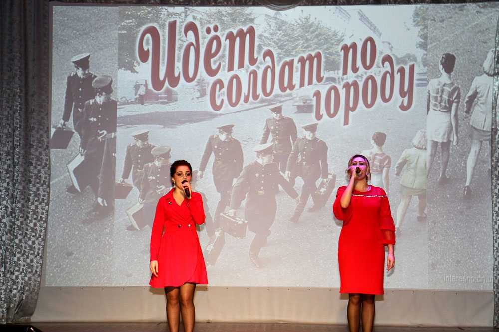 ФОТО: 6 ноября в Климовичском районном центре культуры состоялись торжественные проводы призывников в ряды Вооруженных Сил Республики Беларусь