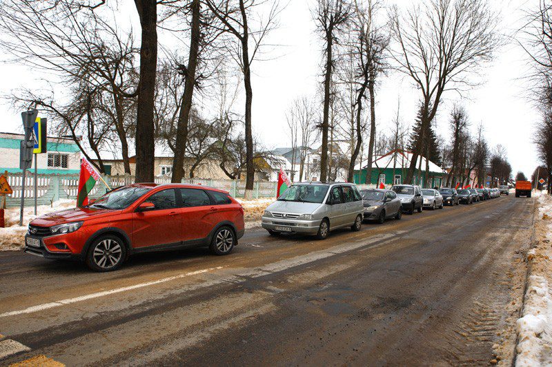В Климовичах состоялся автопробег, посвященный Дню защитников Отечества и Вооруженных Сил Республики Беларусь