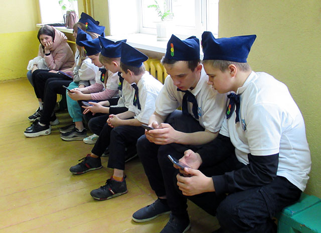 На базе Климовичской районной гимназии 24 апреля прошло соревнование юных инспекторов дорожного движения