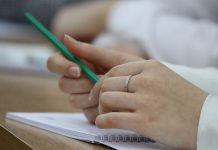 Победители каких конкурсов могут стать студентами на льготных условиях? Минкультуры утвердило перечень