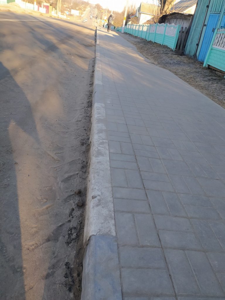 У климовичских коммунальщиков начался весенний цикл работ по благоустройству