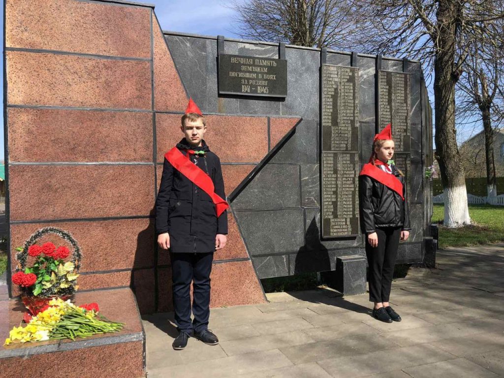В Климовичском районе проходит патриотическая акция "Слава Победителям!". ФОТО