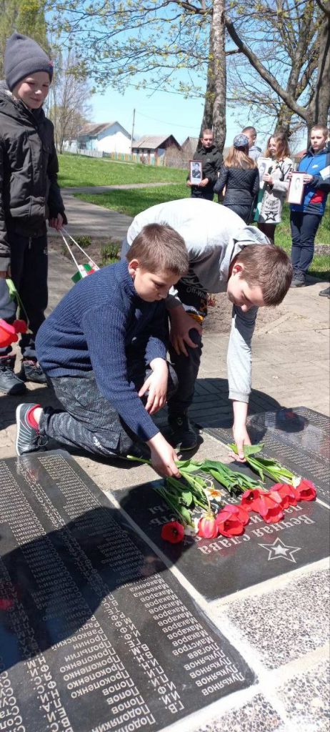В Климовичском районе проходит патриотическая акция "Слава Победителям!". ФОТО
