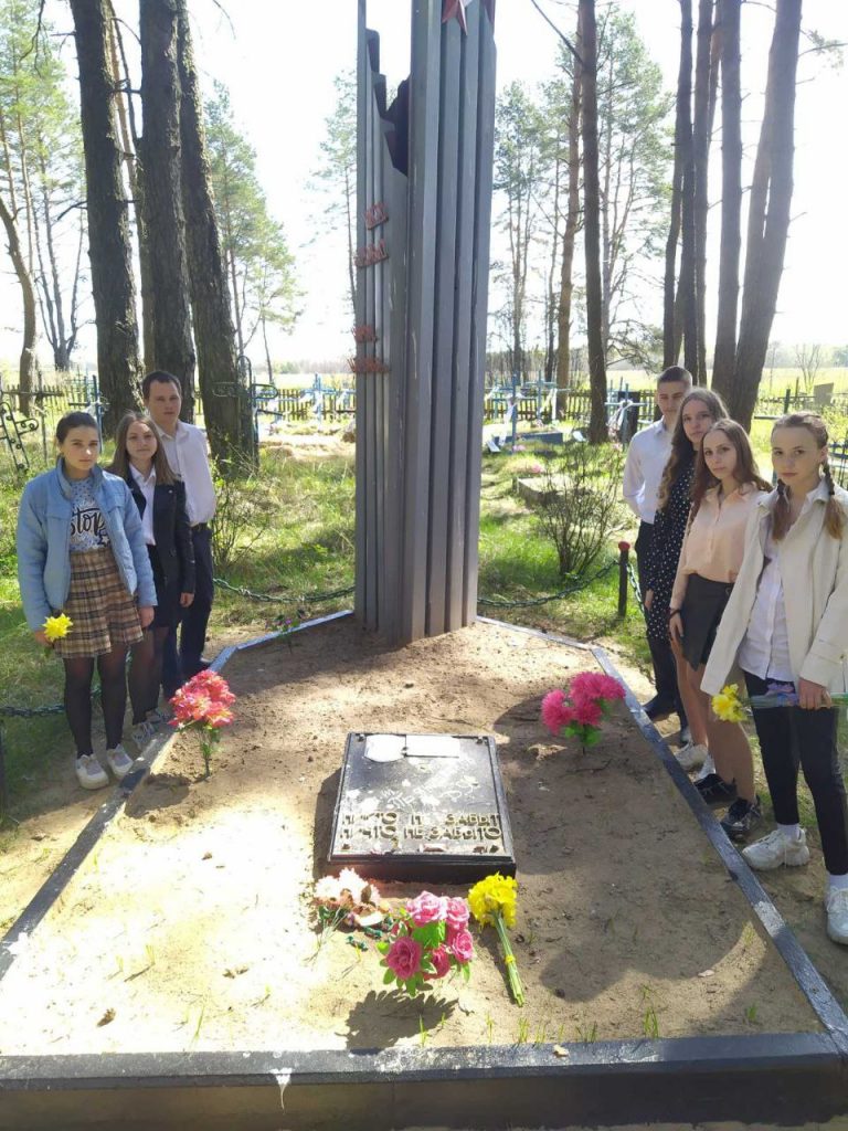 В Климовичском районе проходит патриотическая акция "Слава Победителям!". ФОТО