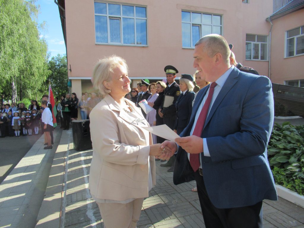 В Тимоновской школе Климовичского района прошла торжественная линейка