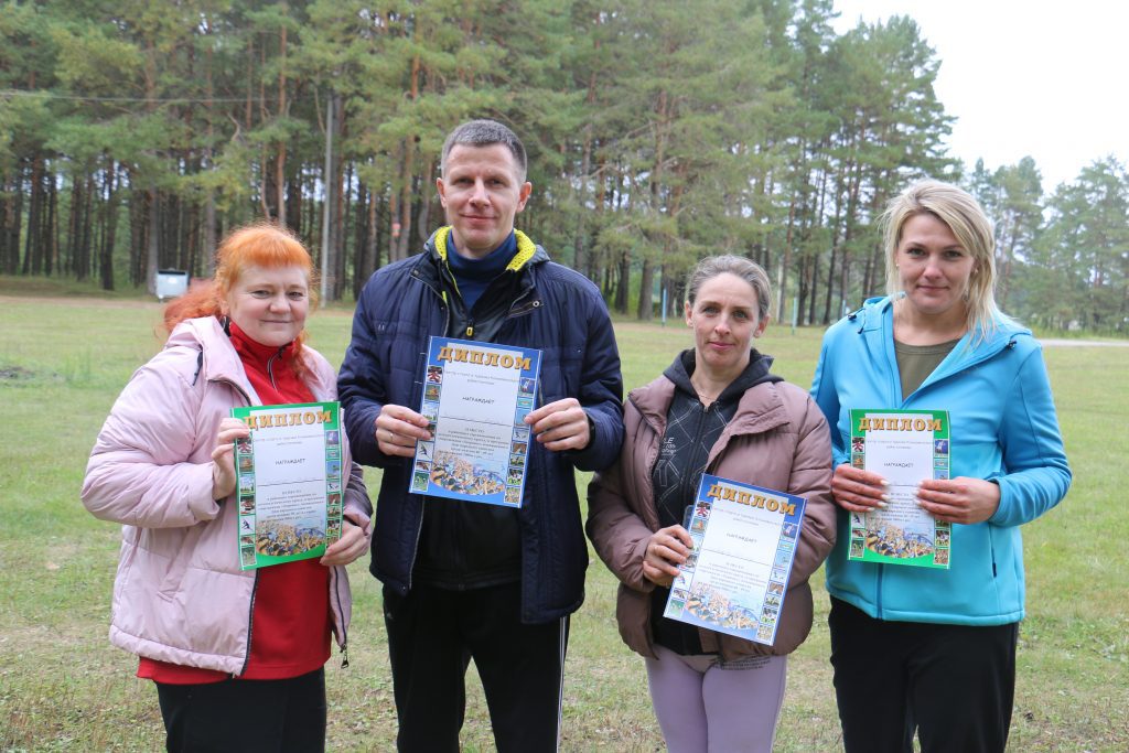 В городской роще состоялся легкоатлетический кросс, посвященный Дню освобождения Климовщины от немецко-фашистских захватчиков