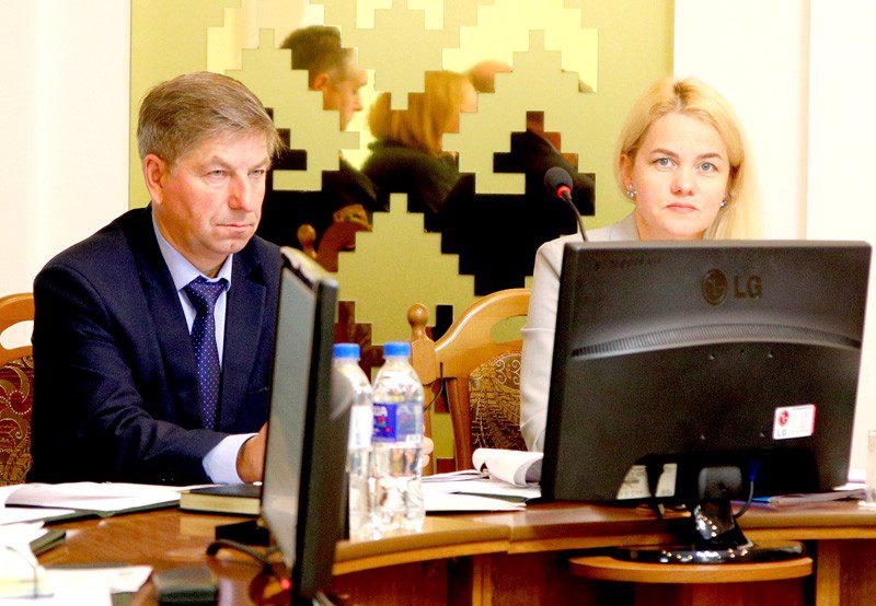 На заседании Климовичского райисполкома подвели итоги развития района за 9 месяцев текущего года