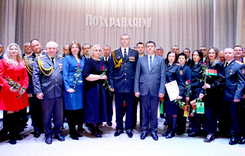 В Климовичах чествовали сотрудников милиции