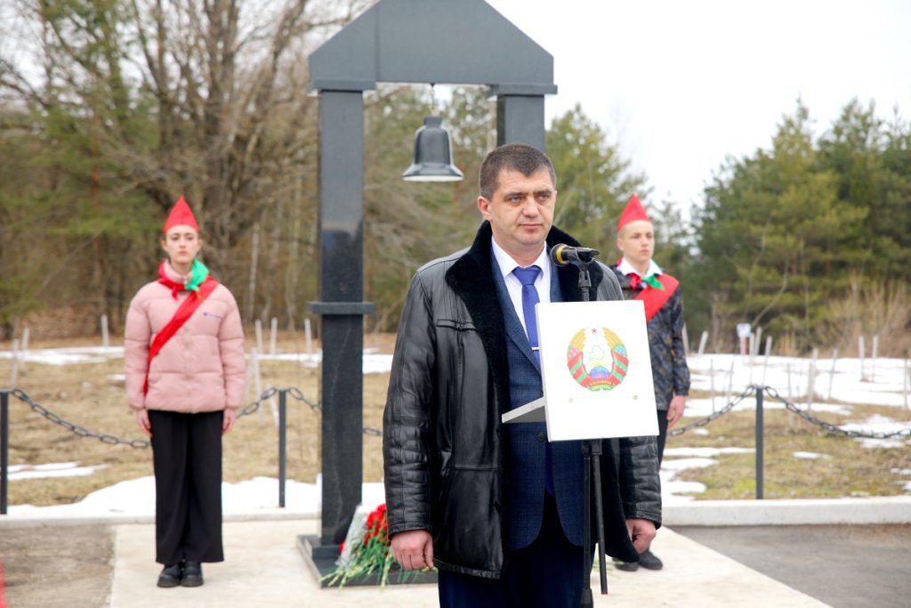 В деревне Коноховка Климовичского района состоялся митинг-реквием, приуроченный Дню памяти жертв Хатыни