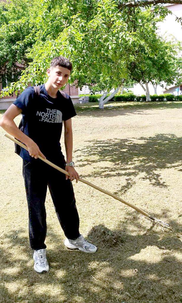 Волонтеры Климовичского аграрного колледжа в рамках Недели молодежи стали участниками акции «Сохраним будущее для потомков»