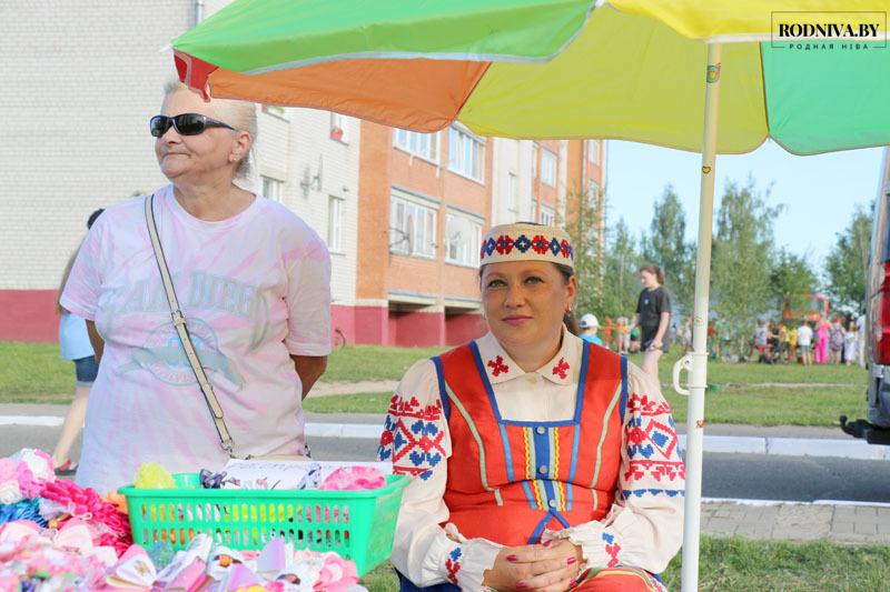 Чем удивил климовчан праздник в переулке Революционном?