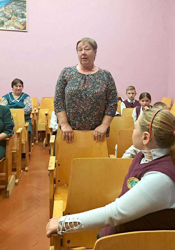 В Милославичской средней школе Климовичского района чествовали учителей