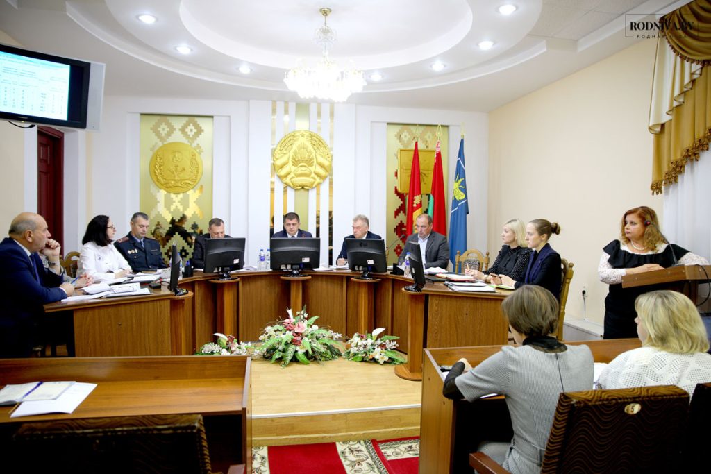 Итоги трех кварталов подвели на очередном заседании Климовичского райисполкома
