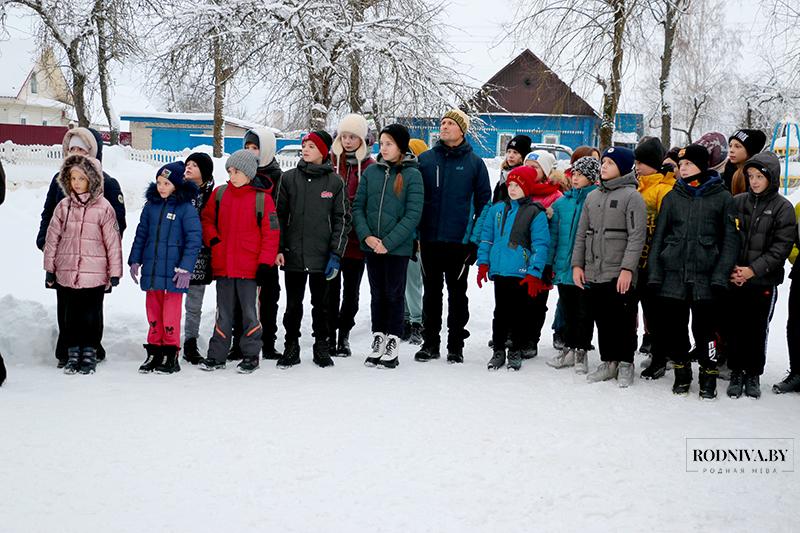 В Климовичах проходят соревнования «Снежный снайпер»