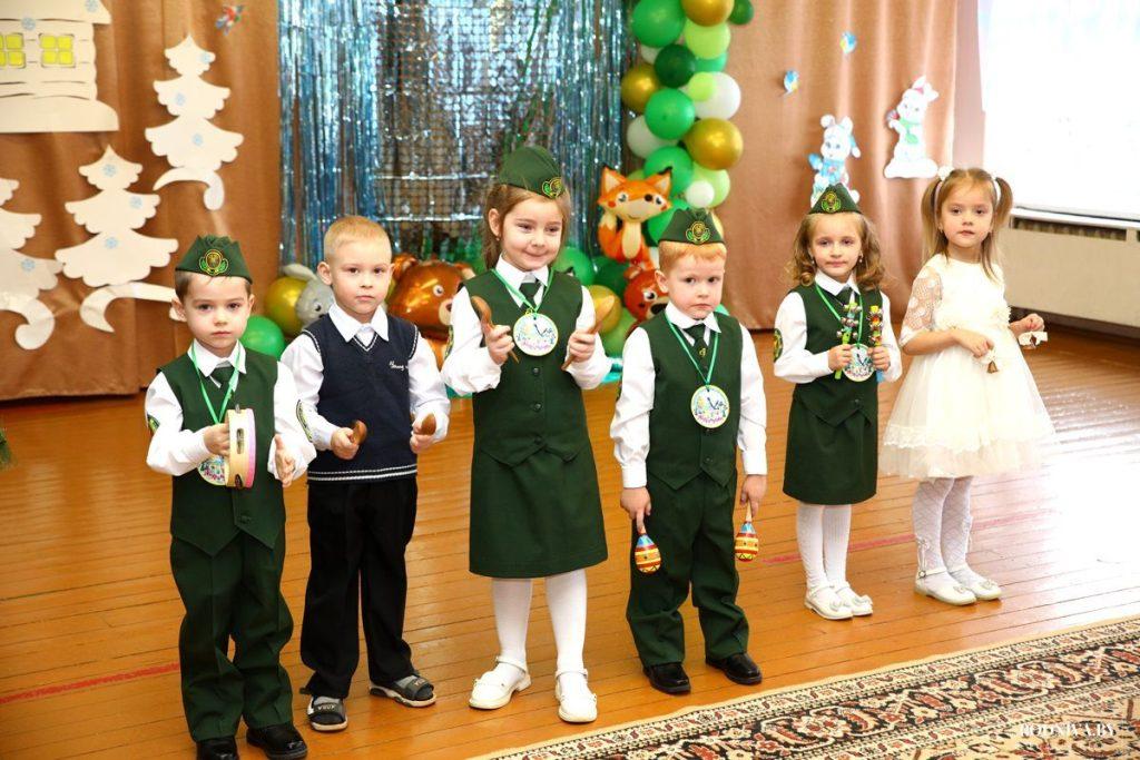 В агрогородке Тимоново Климовичского района открылось дошкольное лесничество «Журавушка»