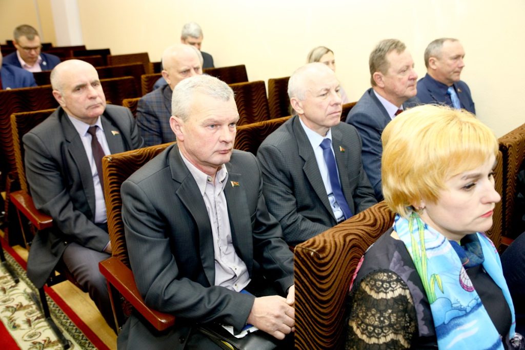 На заседании Климовичского райисполкома подвели итоги социально-экономического развития района за 2023 год