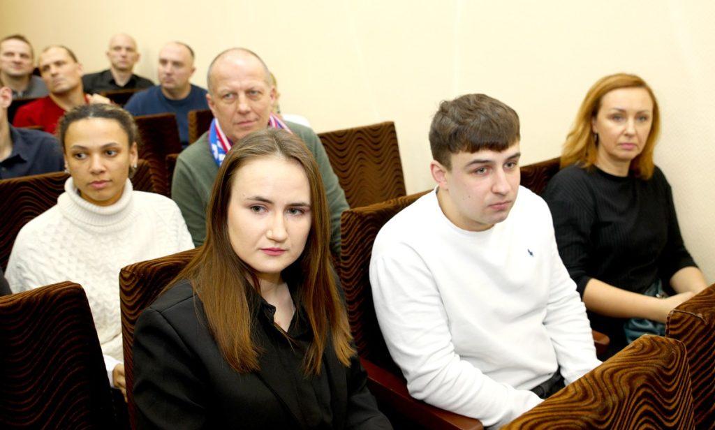 В Климовичском райисполкоме наградили лучших спортсменов