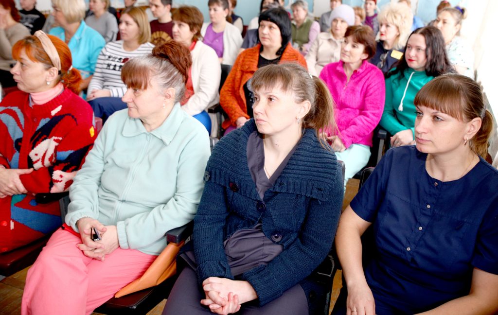 Кандидаты в депутаты встречаются с избирателями Климовщины