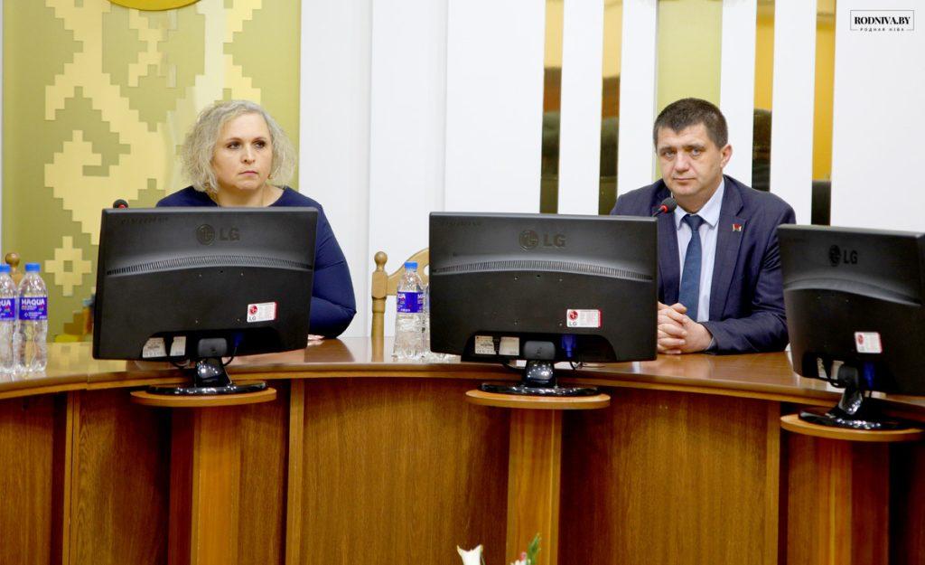 Глава Климовичского района Дмитрий Хайновский встретился с воинами-интернационалистами