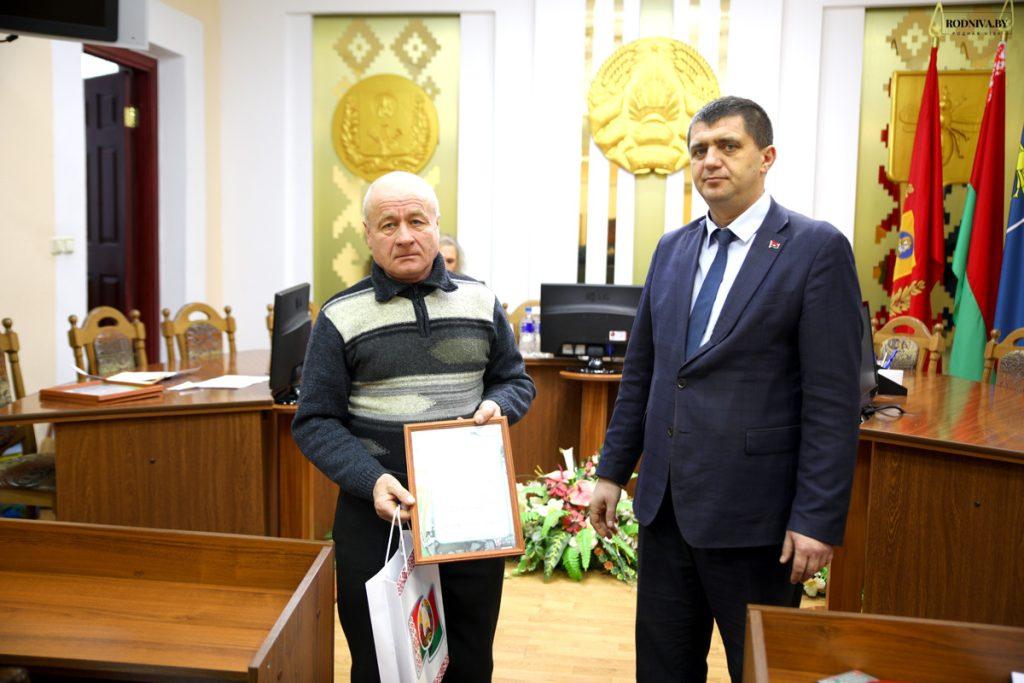 Глава Климовичского района Дмитрий Хайновский встретился с воинами-интернационалистами