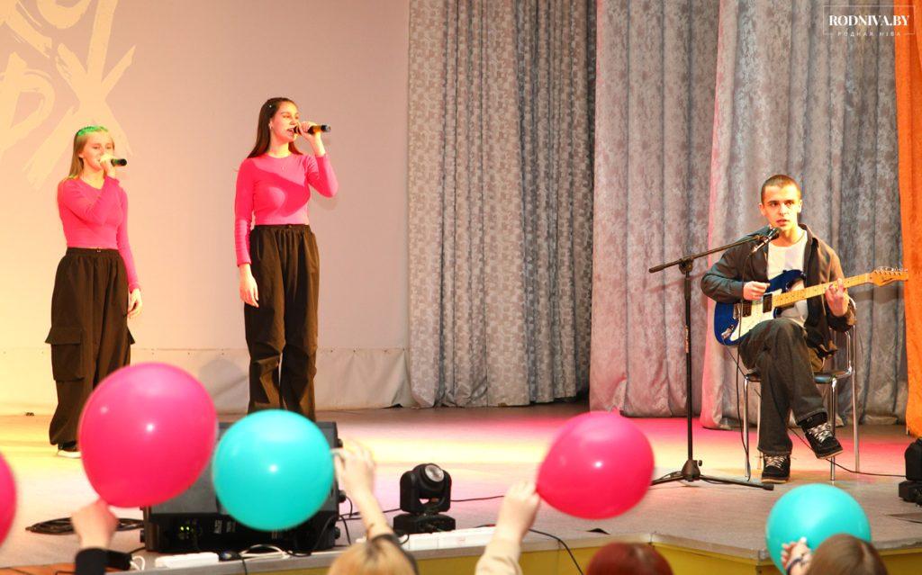 Молодые, талантливые, креативные: стали известны итоги районного конкурса «Мистер Климовичи-2024»