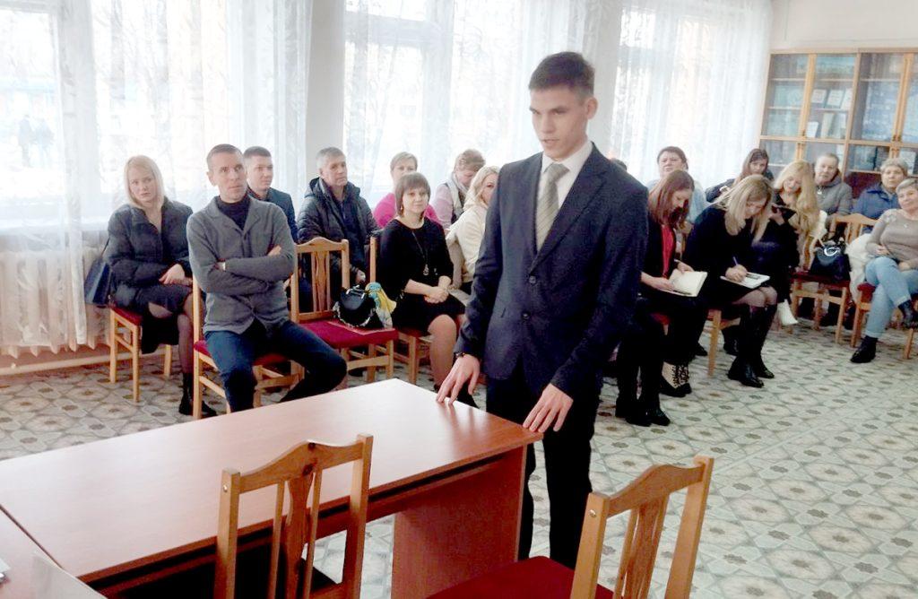 В Климовичском аграрном колледже распределяют молодых специалистов