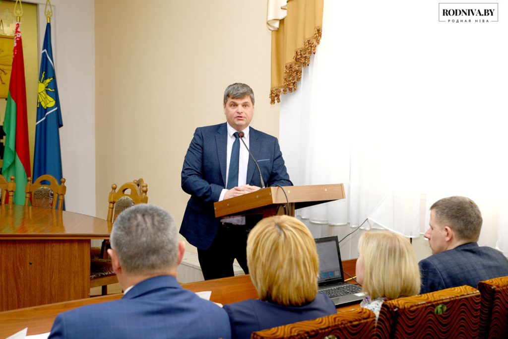 Председателем Климовичского районного Совета депутатов избран Василий Захаренко
