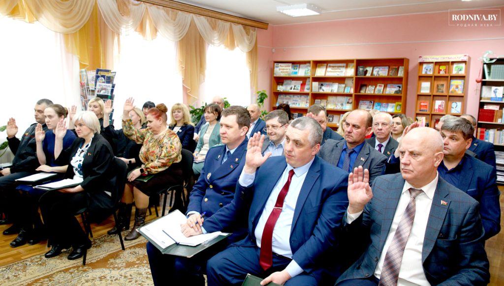 Совместное заседание президиума райсовета депутатов и райисполкома прошло в Климовичах
