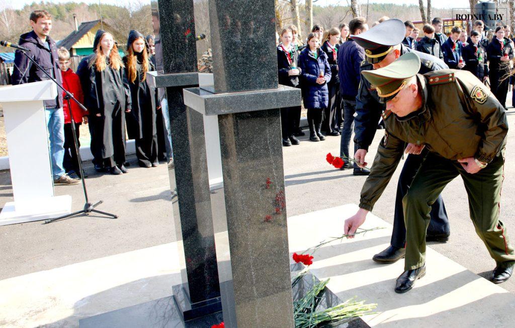 В деревне Коноховка Климовичского района состоялся траурный митинг