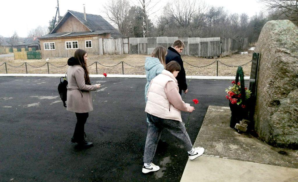 Председатель Климовичского райисполкома встретился с молодыми специалистами