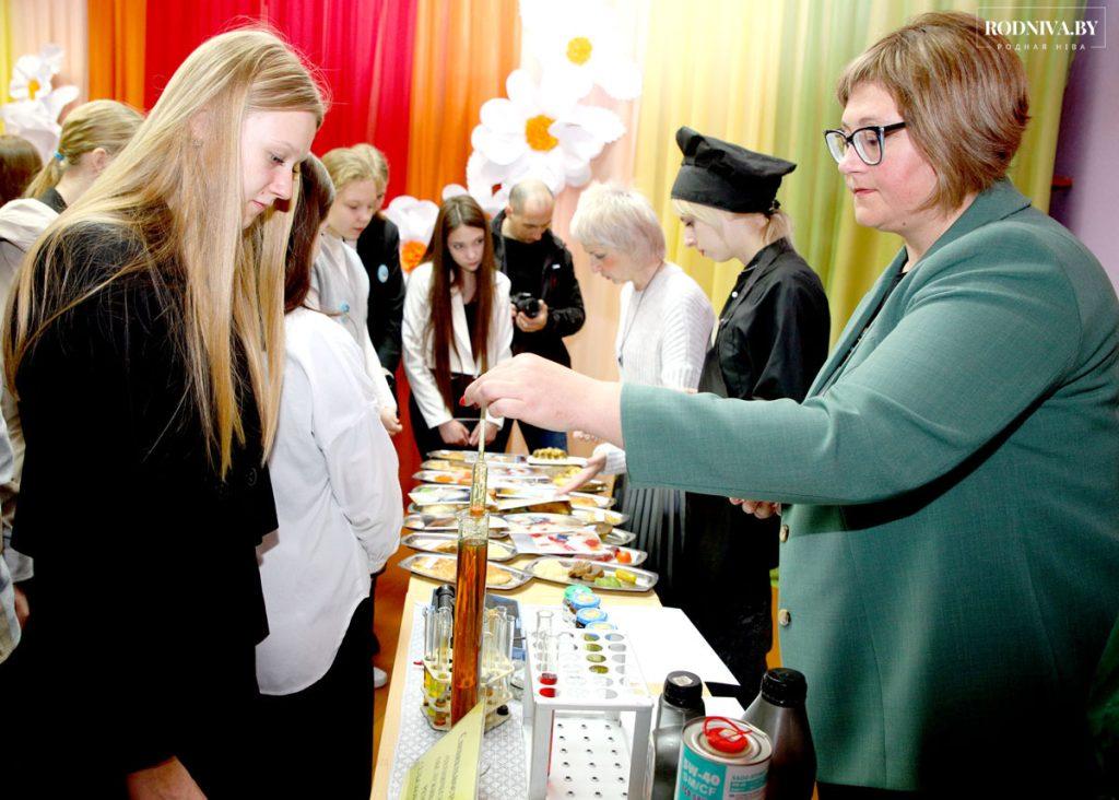 Как прошла республиканская молодежная ярмарка вакансий в Климовичах