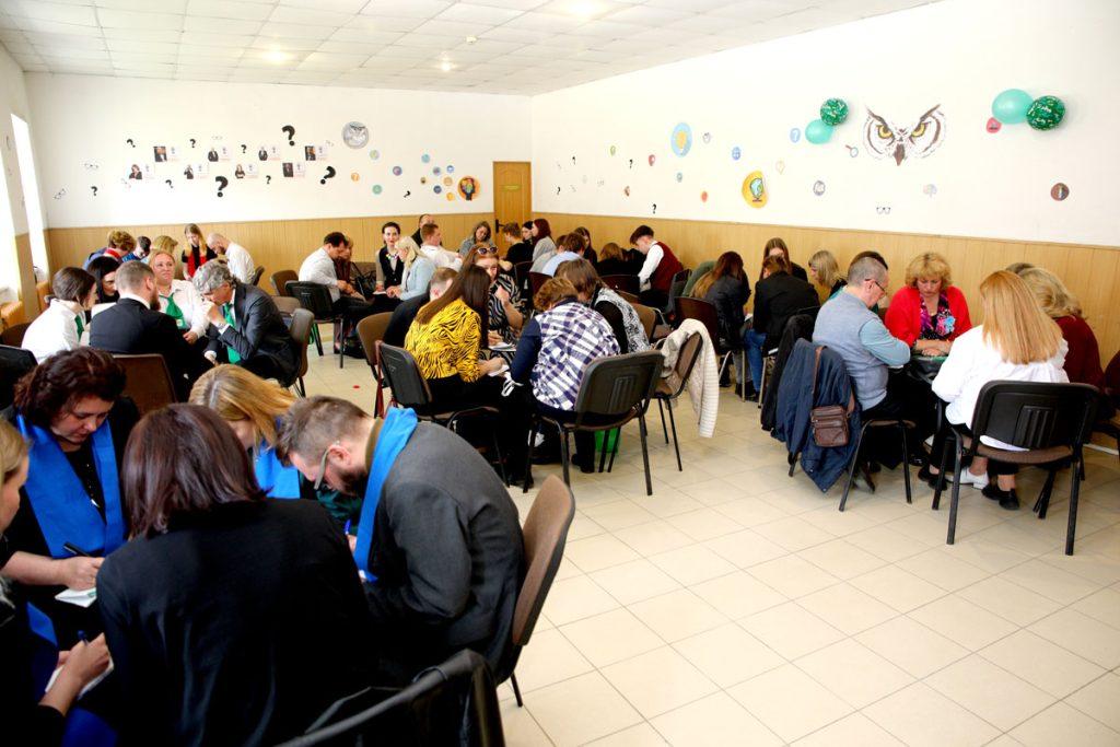 В Климовичах провели турнир по игре «Что? Где? Когда?»