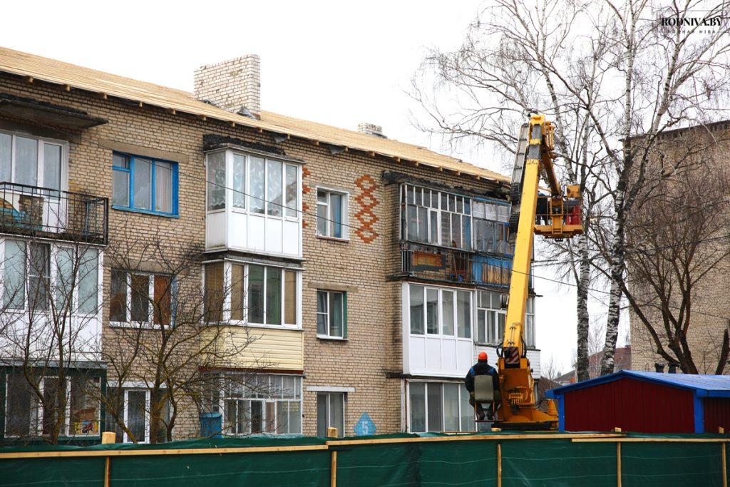 В Климовичах ведется ремонт кровель жилых домов