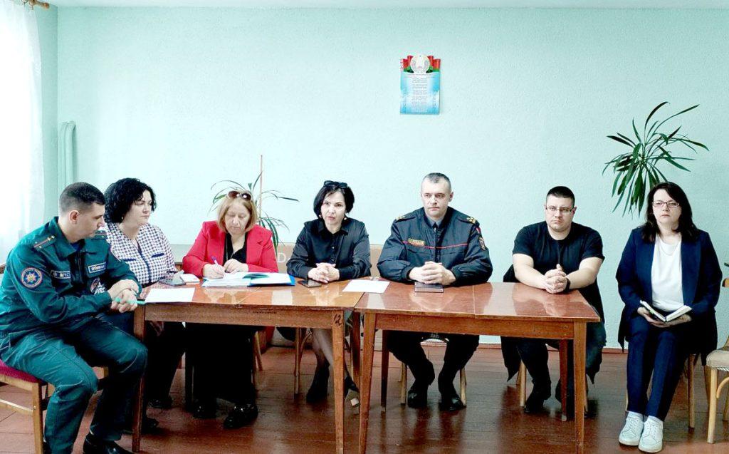 Климовчанам рассказали, как противостоять жестокости и насилию в семье