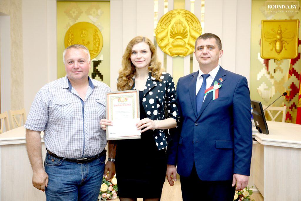 В Климовичах за успехи детей награды получили родители