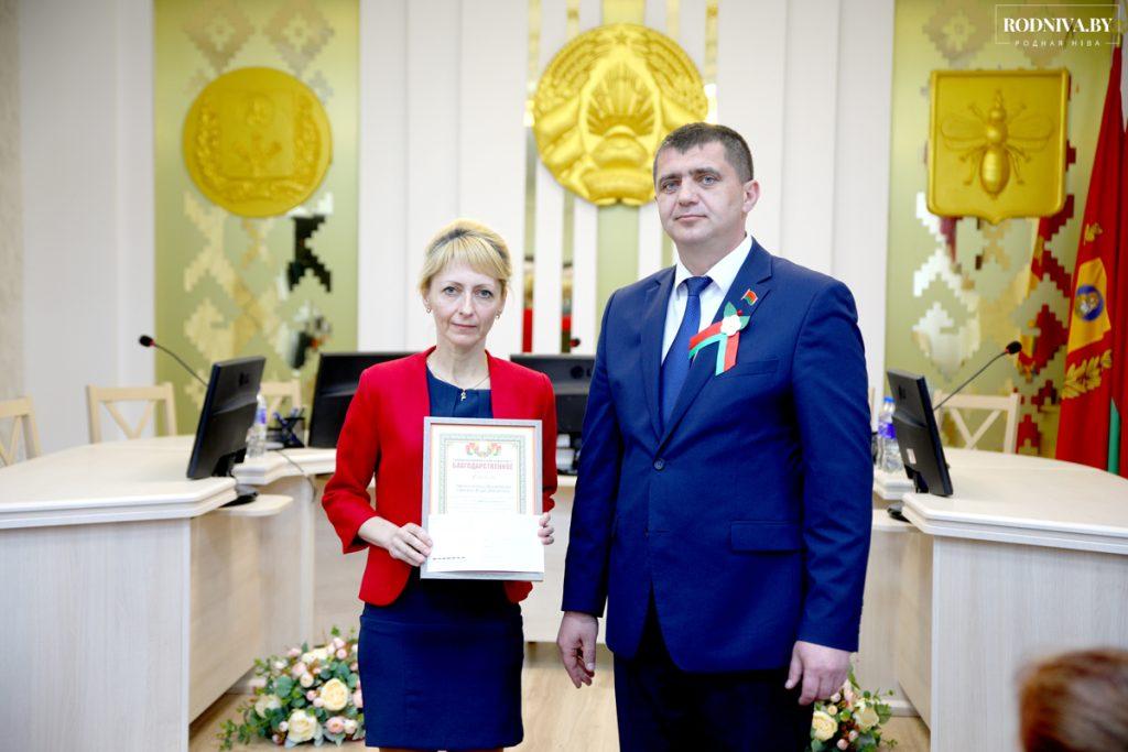 В Климовичах за успехи детей награды получили родители