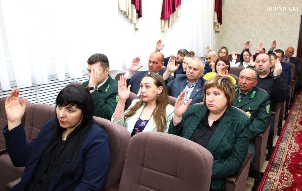 Какие вопросы рассмотрели на третьей сессии Климовичского райсовета депутатов