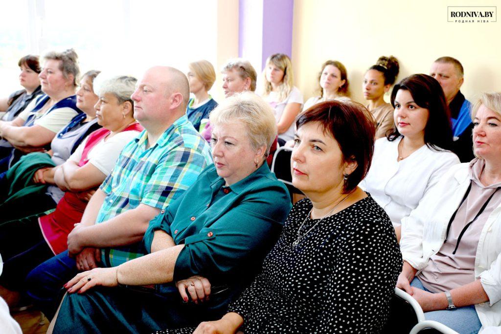 Депутат Палаты представителей Национального собрания Республики Беларусь Сергей Давыдов встретился с климовчанами