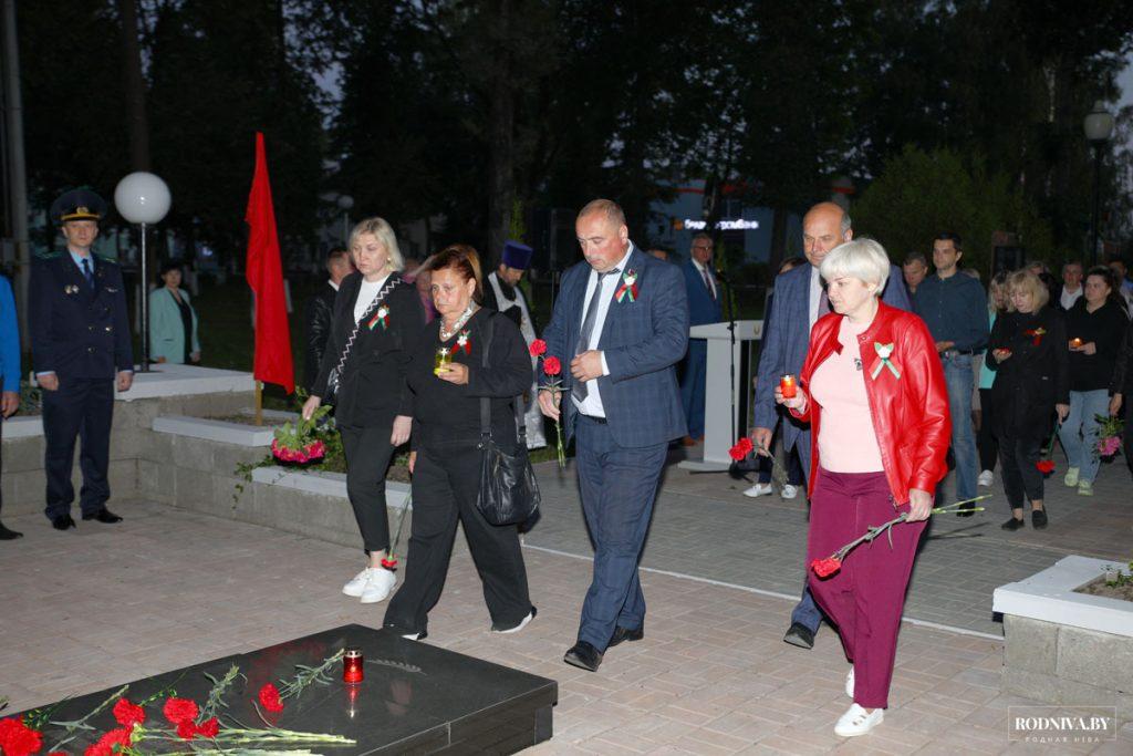 Климовчане приняли участие в молодежной патриотической акции «Звон скорби»