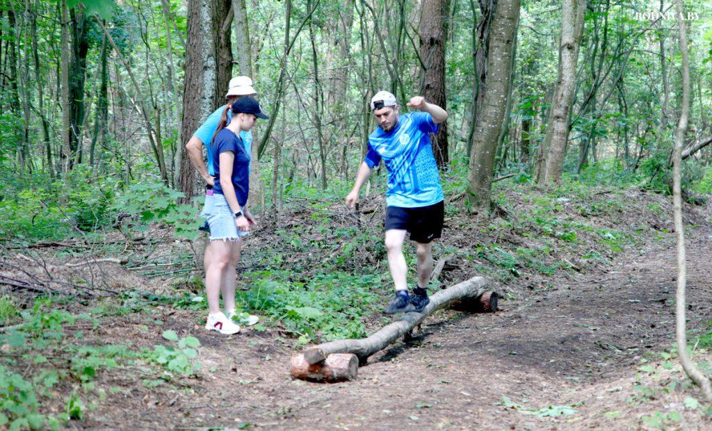 Молодые специалисты Климовичского района участвуют в турслете в деревне Гусарка