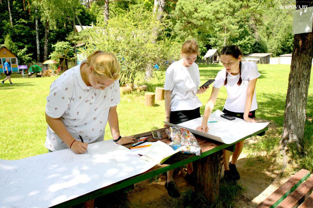 Молодые специалисты Климовичского района участвуют в турслете в деревне Гусарка