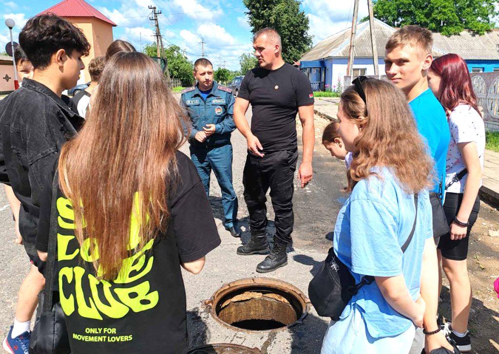 В средней школе № 1 г. Климовичи ребята трудятся и отдыхают