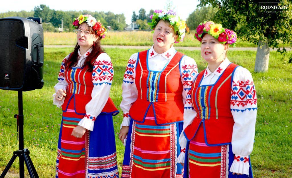 Климовчанин Петр Судиловский намолотил свыше тысячи тонн зерна нового урожая