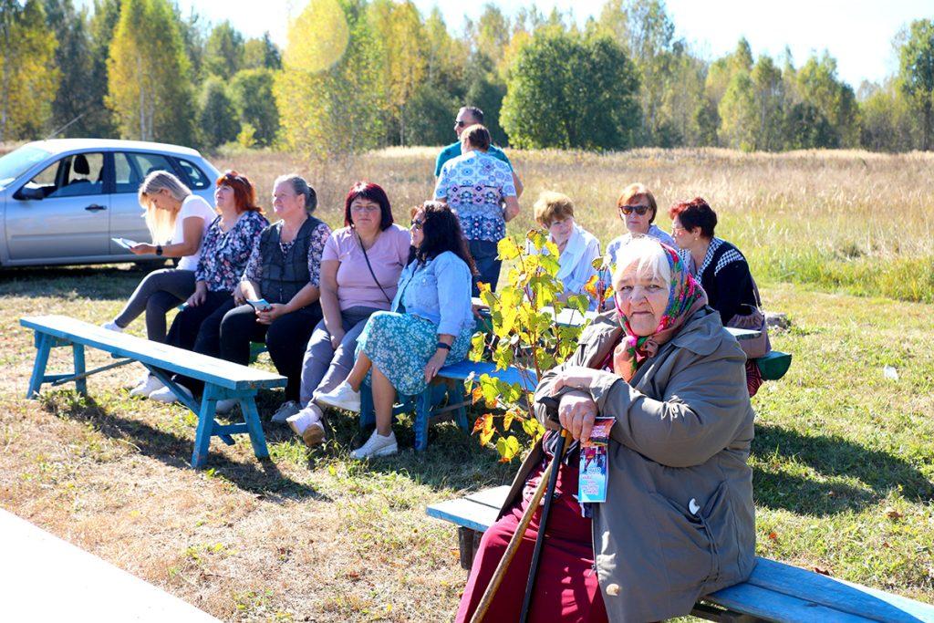 У памятного знака в д. Совна Климовичского района состоялась встреча земляков