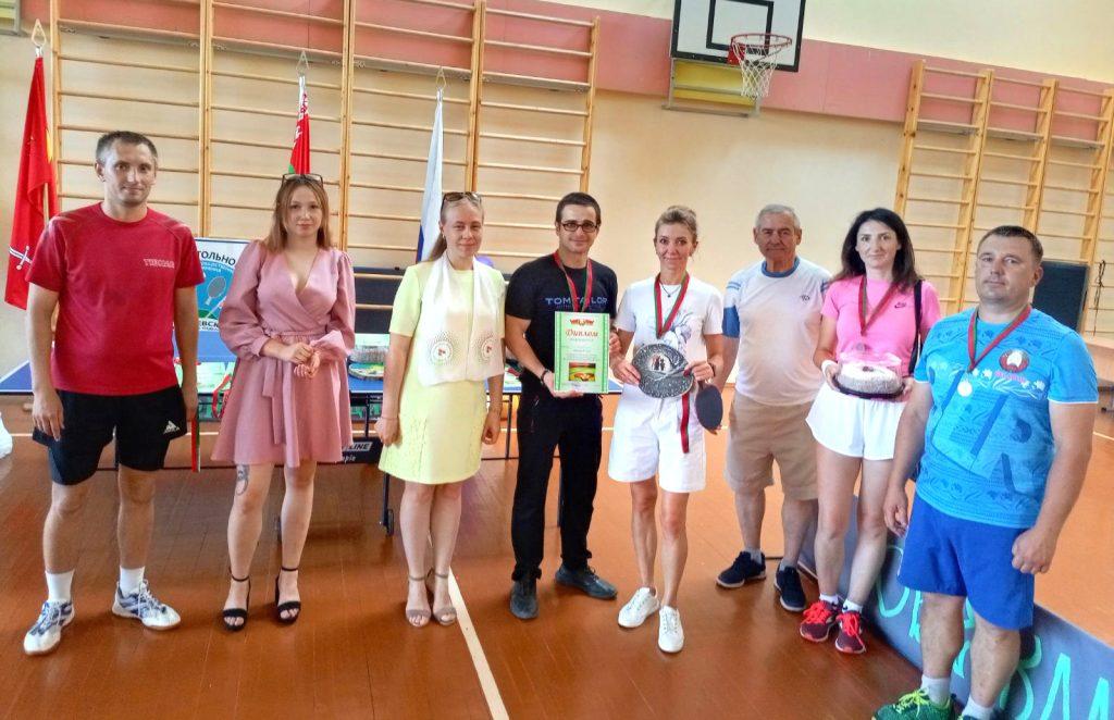 Названы победители теннисного турнира в Климовичах