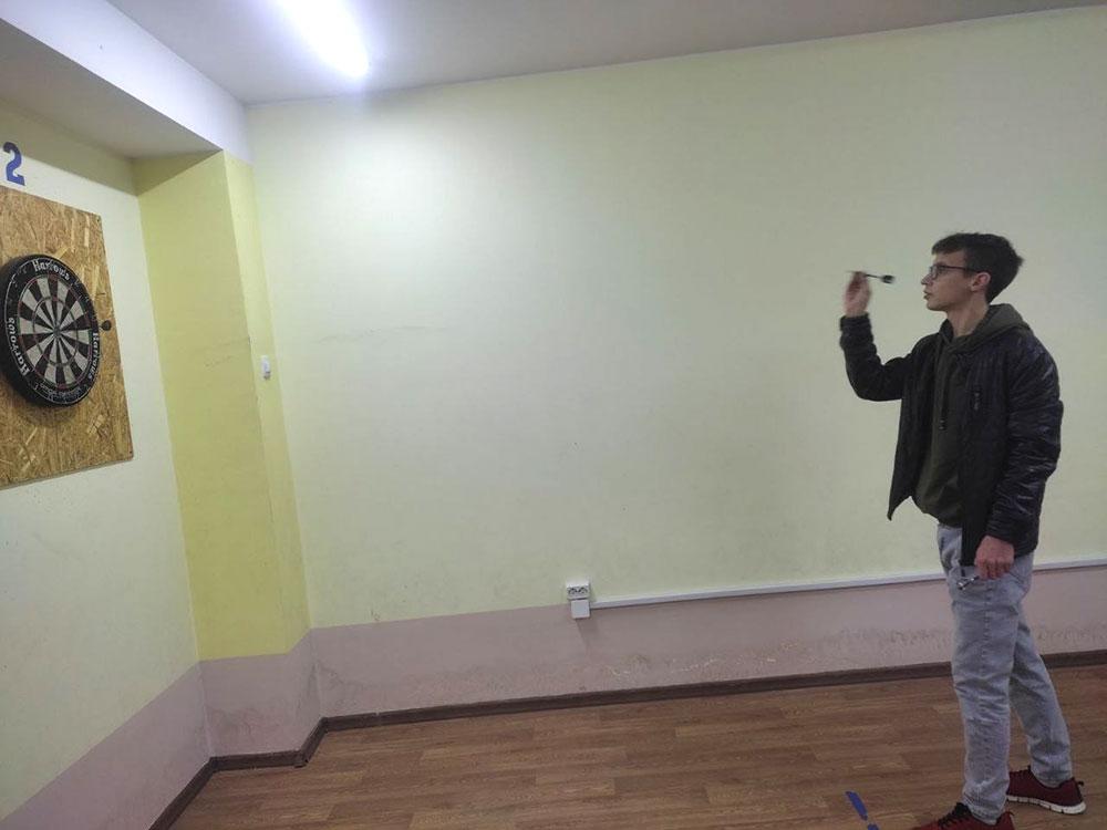 Стали известны победители соревнований по дартсу на Климовичском КХП