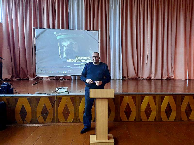 Климовичский РОЧС продолжает профориентационную работу в школах