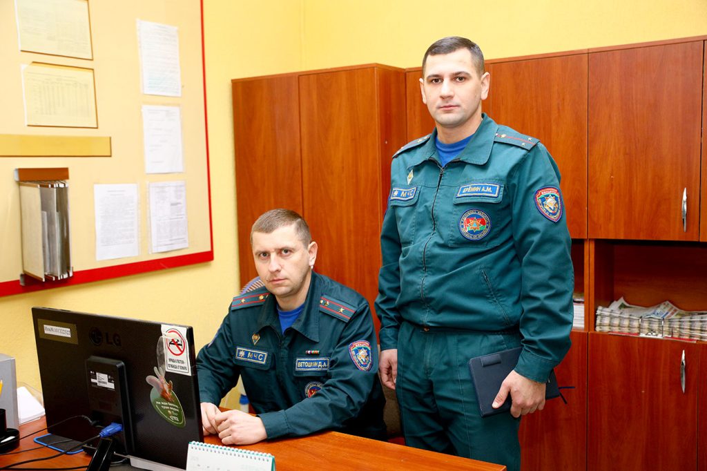 Спасатели Климовщины отмечают 26-летие со дня образования: мобильная и многофункциональная структура для ликвидации ЧС