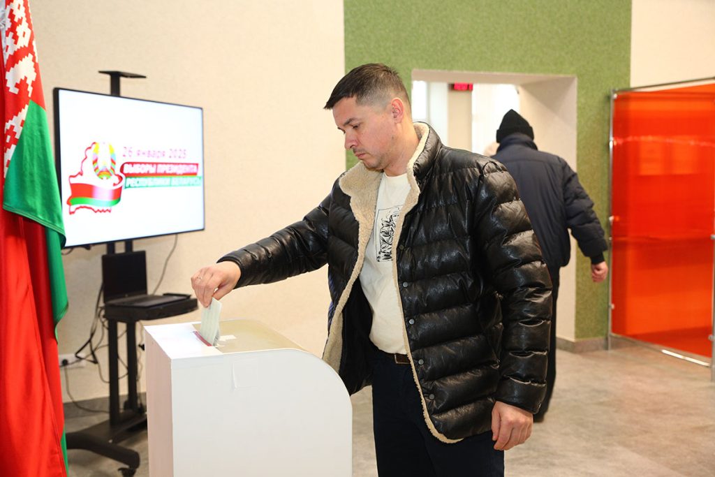 Жители Климовщины голосуют досрочно